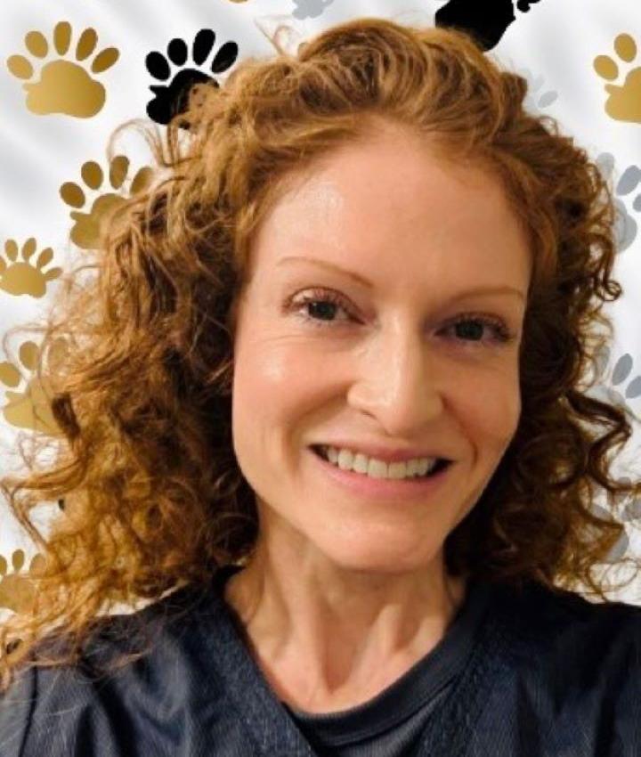 Portrait of Deanna Brown